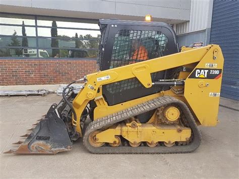 239d compact track loader door repair|Buy Cat 239D COMPACT TRACK LOADER Parts for Repair.